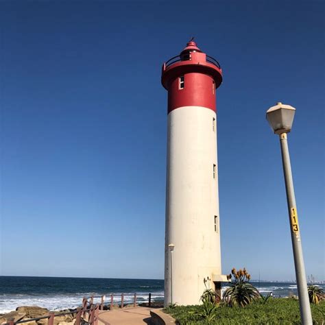 Umhlanga Rocks Lighthouse - Lighthouse in Umhlanga