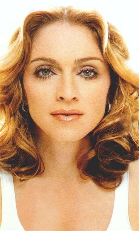 Madonna 2000 | Madonna, Madonna pictures, Madonna photos