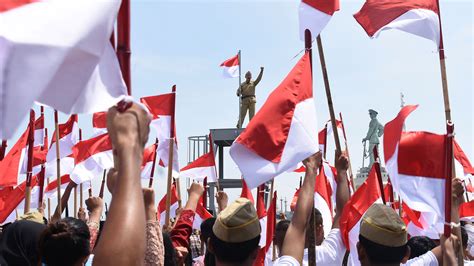 Indonesia Democracy | Hallmark Research Initiative