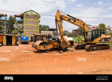 Heavy road construction equipment hi-res stock photography and images - Alamy