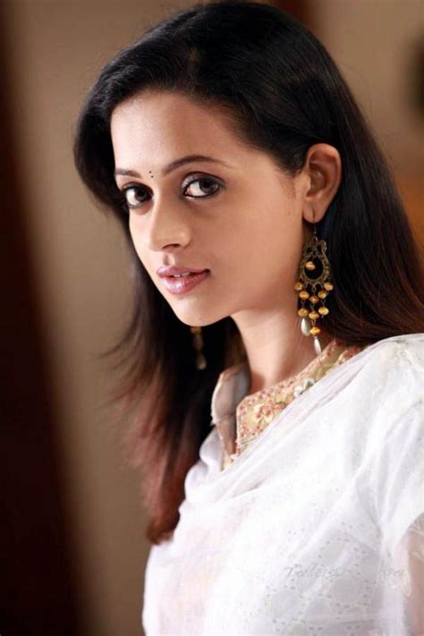 Actress Bhavana Menon | Veethi