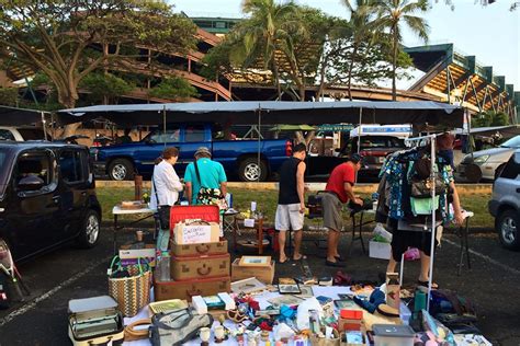 Cleaning Out: Five Tips for Selling at the Aloha Stadium Swap Meet ...