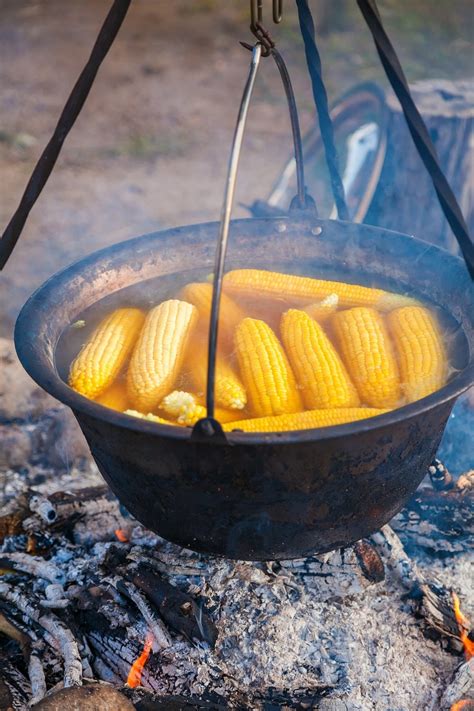 Boiling Corn on the Cob in Easy Way | How to Boil Corn on the Cob - Fas Kitchen