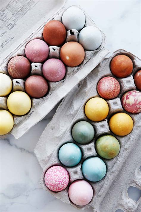 Lexi's Clean Kitchen | How to Naturally Dye Easter Eggs Using Food