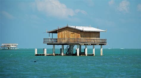 What is a Stilt House? (with pictures)