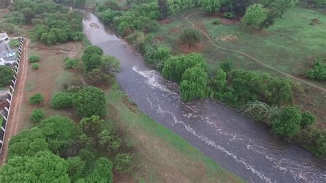 Jukskei river - Flooding - YouTube