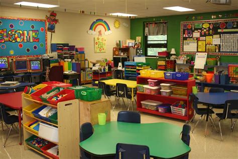 Preschool Classroom on Pinterest | Classroom Layout, Classroom Jobs and ...