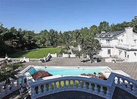 Victoria Gotti's $2.65 million NY mansion - featured in TV show 'Growing Up Gotti' is foreclosed ...