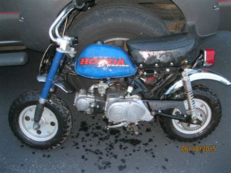 HONDA Z50 Mini Trail HONDA 50 1975 Mini Bike