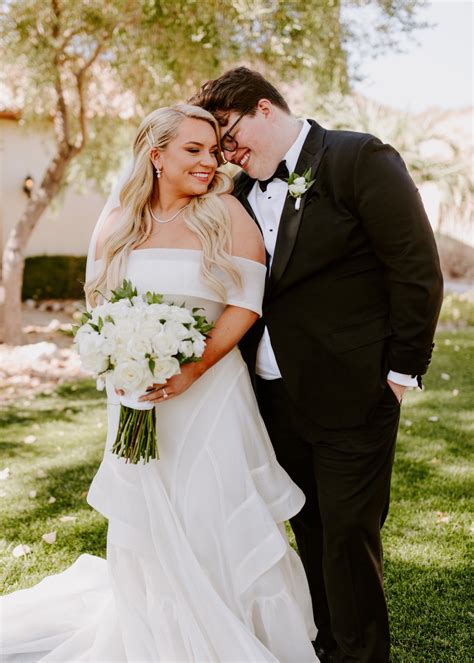 When The Groom's Dad Is A Famous Country Singer The Music Has To Be On Point