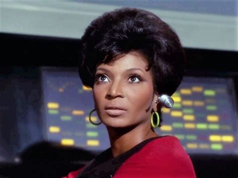 Uhura – Star Trek Original Series Set Tour