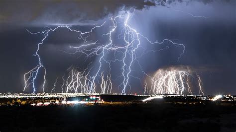 HOW To Photograph LIGHTNING! - YouTube