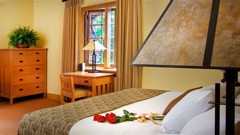 Asheville, NC Hotel Suites | The Omni Grove Park Inn