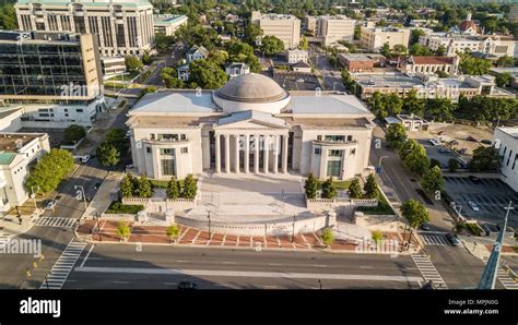 Supreme Court and Law Library building, Montgomery, Alabama, USA Stock ...