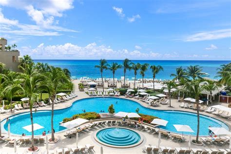 Caribbean Luxe at The Ritz-Carlton, Grand Cayman - La Jolla Mom