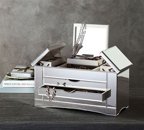 25 Beautiful Mirrored Jewelry Boxes | Zen Merchandiser