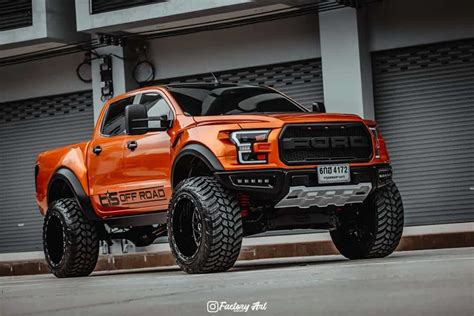 Si tienes un Ford Ranger Raptor, esta compañía te lo convierte en un salvaje F-150 Raptor