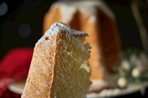 Pandoro | Traditional Sweet Bread From Verona, Italy