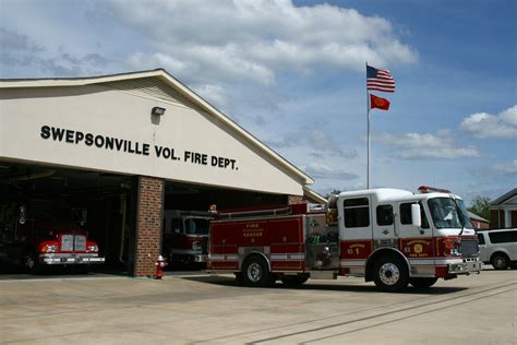 File:2008-08-22 Swepsonville Fire Department.jpg - Wikipedia, the free encyclopedia