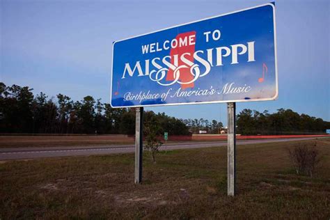 20 Mississippi Landmarks For Your 2024 Bucket List