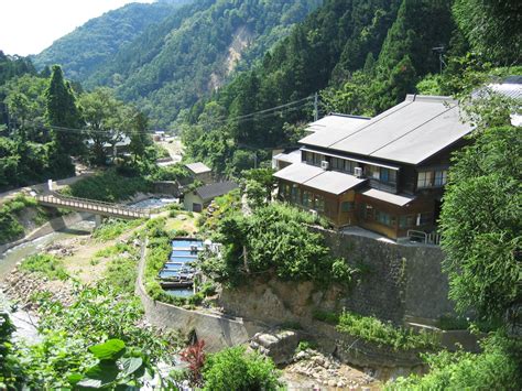 Jigokudani Monkey Park - Wikipedia