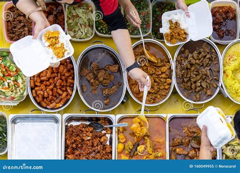 Buying Food at the Buffet Stall in Kota Kinabalu Market Stock Image - Image of asia, curry ...