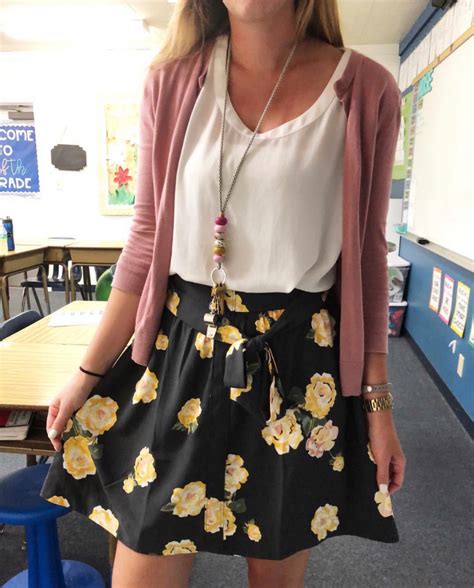 11 Best Teacher Outfits | Chaylor & Mads | Work outfits women, Spring teacher outfits, Summer ...