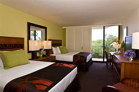 Courtyard King Kamehameha's Kona Beach Hotel Queen/Queen Guest Room #GuestRoom, #holiday, # ...