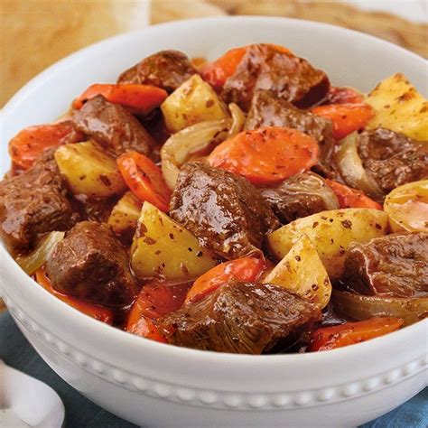 Slow Cooker Beef Stew with Herbs & Onion | Recipe | Multi cooker recipes, Slow cooker beef stew ...