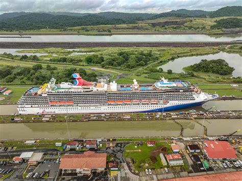 Panama Canal Celebrates Start of 2022-2023 Cruise Season - Autoridad ...