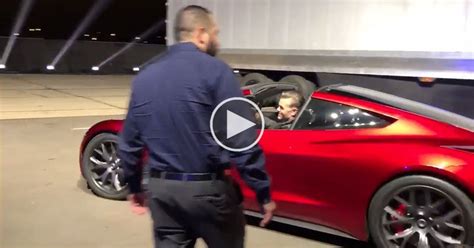 The Acceleration on Tesla’s New Roadster is Wow » TwistedSifter