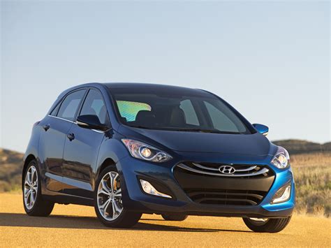 HYUNDAI Elantra GT Specs & Photos - 2012, 2013, 2014, 2015, 2016, 2017 ...