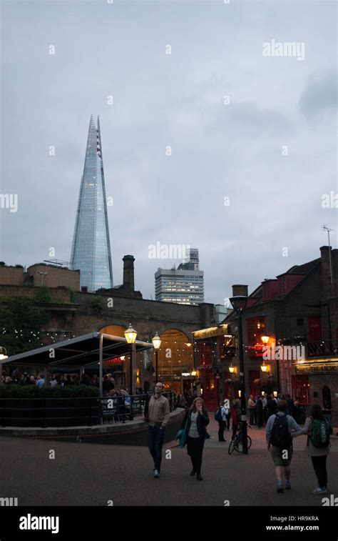 The Shard at night Stock Photo - Alamy