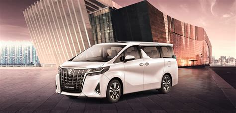 Toyota Alphard - beautiful and smart