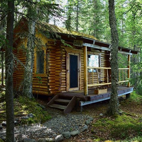 Cozy Log Cabin, Small Log Cabin, Log Cabin Homes, Tiny House Cabin ...