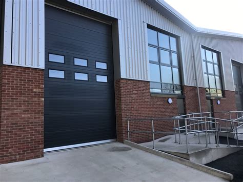 Commercial & Industrial Roller Doors & Shutters | Maxium Doors