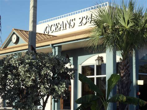 Oceans 234 — Florida Beach Bar