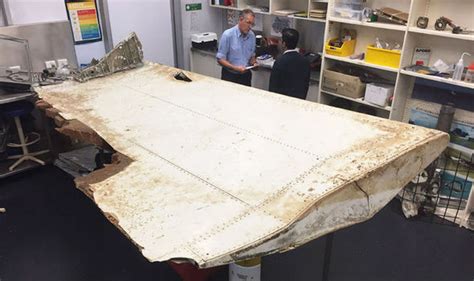 Flight MH370 news: Plane debris could FINALLY solve mystery of jet ...