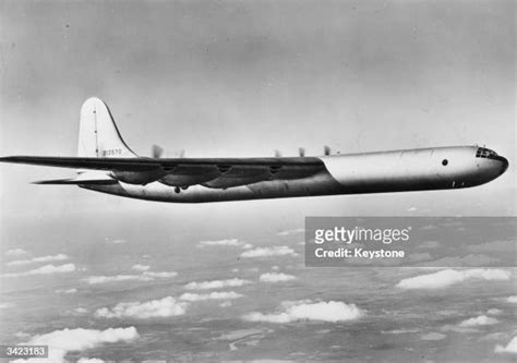 B 28 Bomber Photos and Premium High Res Pictures - Getty Images