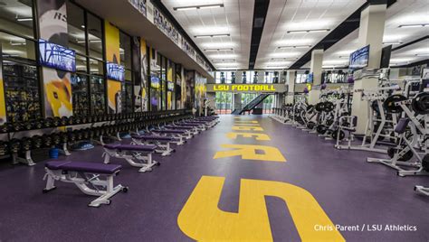 LSU football unveils state-of-the-art locker room | Stadia Magazine