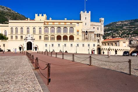 Monaco - Palace Guards Building Editorial Stock Image - Image of ...