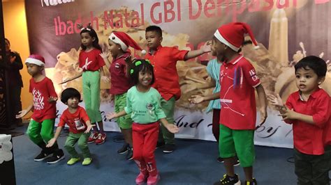 Jingle Bells dance by Garment Kids - YouTube