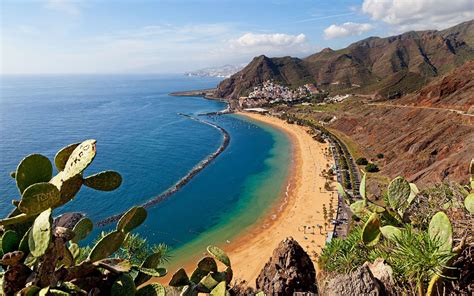 Las Teresitas Beach / Tenerife / Canary Islands // World Beach Guide