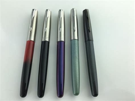 5 Parker Frontier fountain pen. New Old Stock. - Catawiki