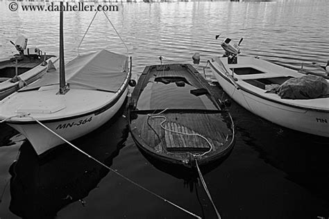 Sinking Boat (b&w)