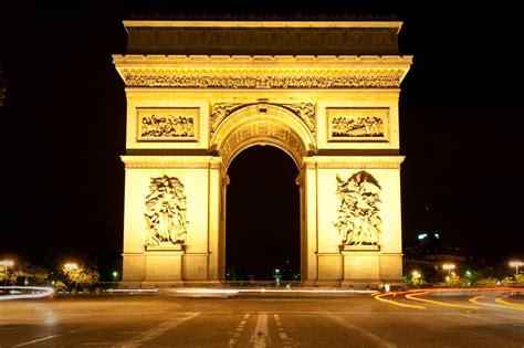 File:Arc de Triomphe at Night - Paris, FR.jpg - Wikimedia Commons
