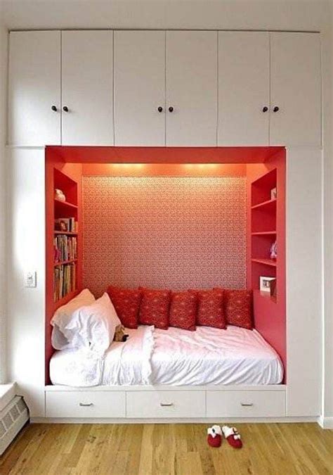 100 Space Saving Small Bedroom Ideas - Housely