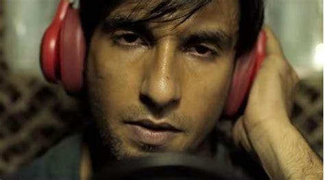 ‘Gully Boy’ new song: Ranveer Singh delivers an emotional Doori - KalingaTV