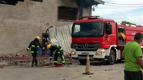 Scores affected by massive warehouse fire - CNC3