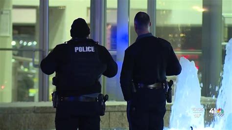 Experts weigh in on security, joining a melee after Crown Center shooting